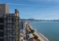 Foto de Apartamentos 4 Suítes Porto Belo