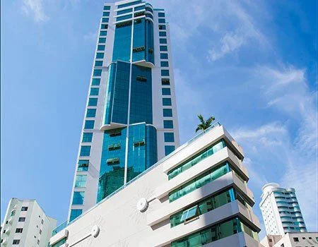 Edifício Cartagena Apartamento 3 Suítes, Balneário Camboriú — Edificio Cartagena Apartamento 3 Suites Balneario Camboriu 1
